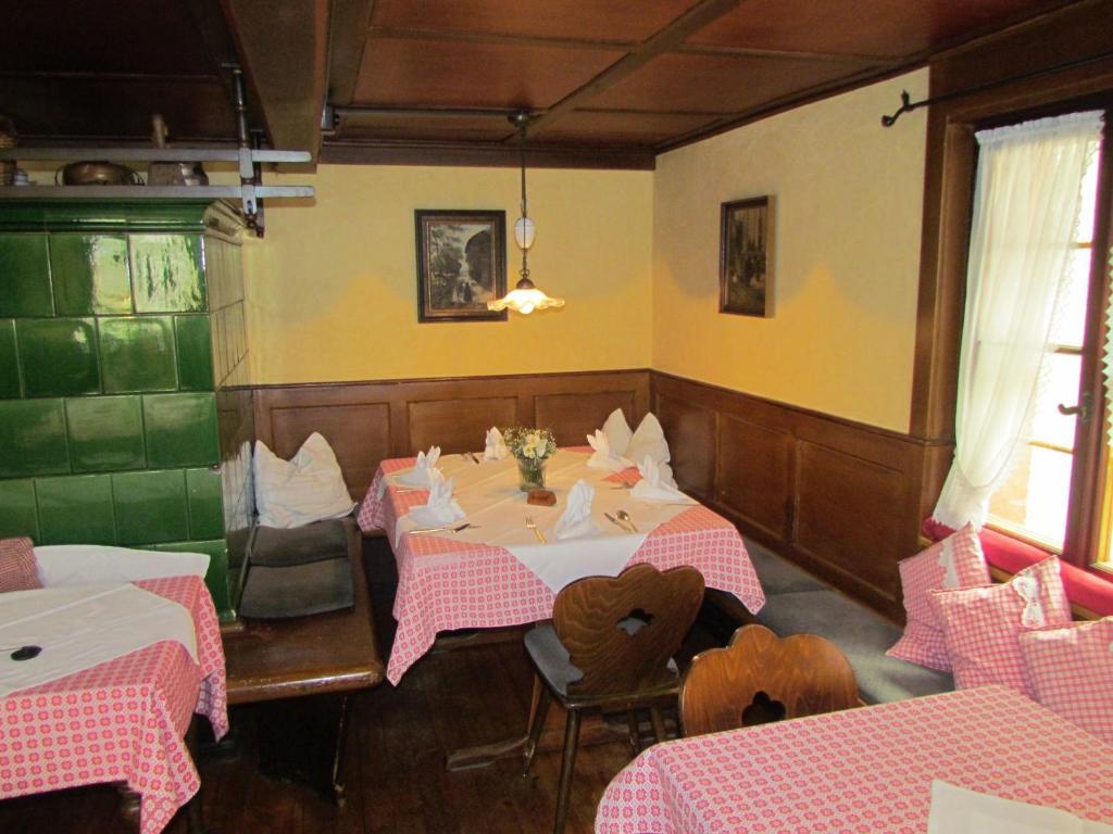 Gasthaus Zum Kreuz Hotel Freiburg im Breisgau Exterior photo